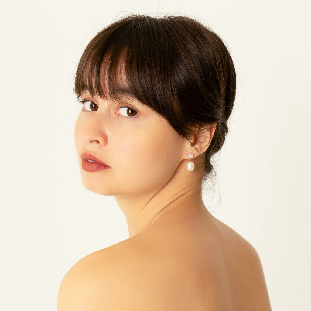 PERLÉVA Sophie Süßwasserperlen-Tropfenohrringe – 18 Karat Gold