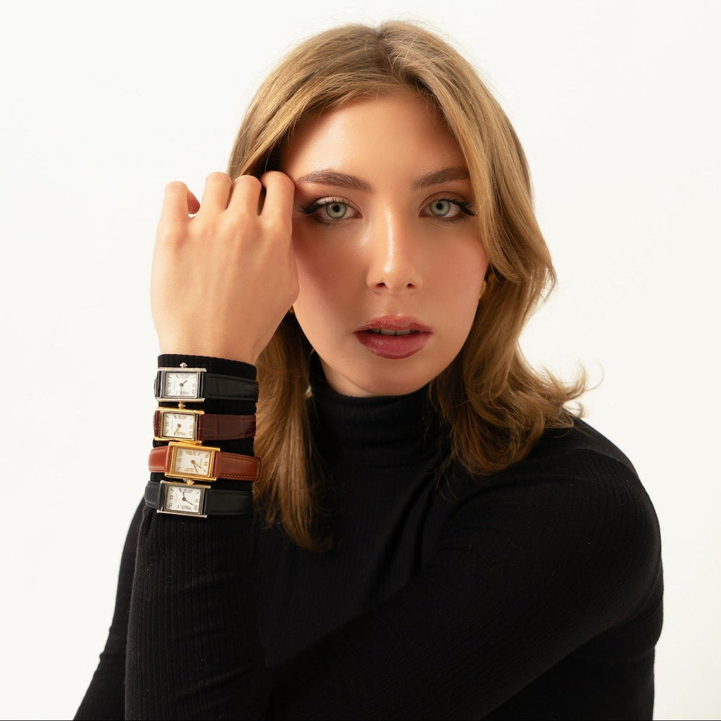 (Exklusiv am Black Friday) Evie Geschenkset – Goldene Uhr + Armbänder aus Krokodilleder und Glattleder, Braun