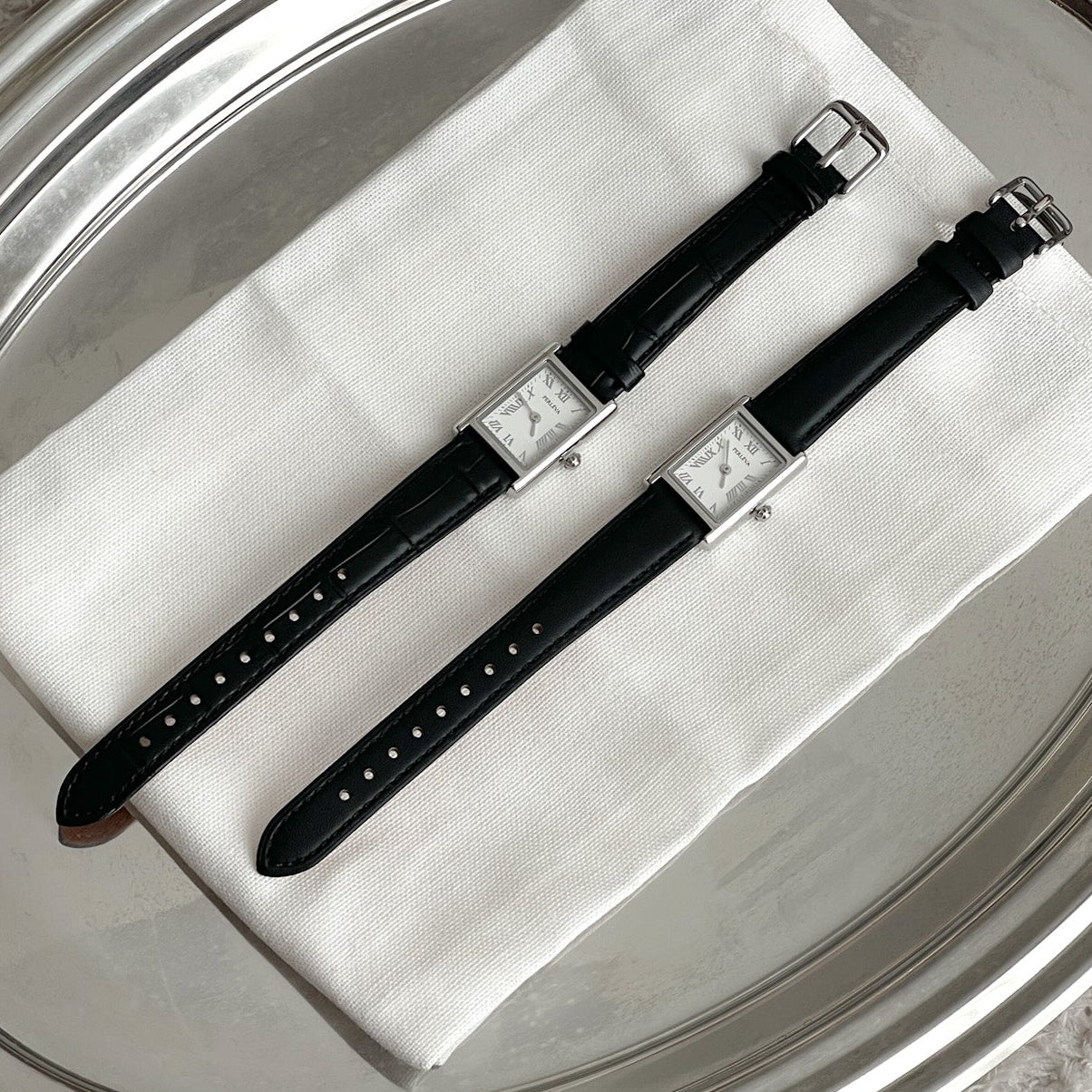 (Exklusiv am Black Friday) Evie Geschenkset – Silberne Uhr + Armbänder aus Krokodilleder und Glattleder, Schwarz