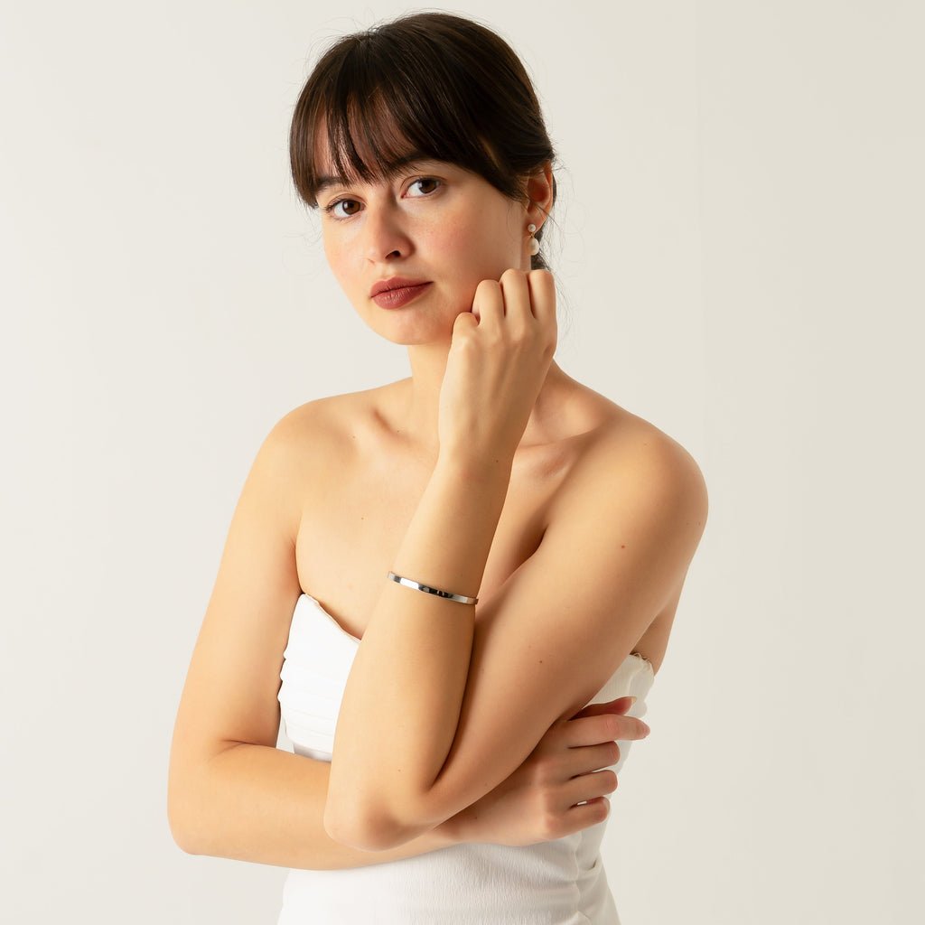 PERLÉVA Anna Manschettenarmband – Silber